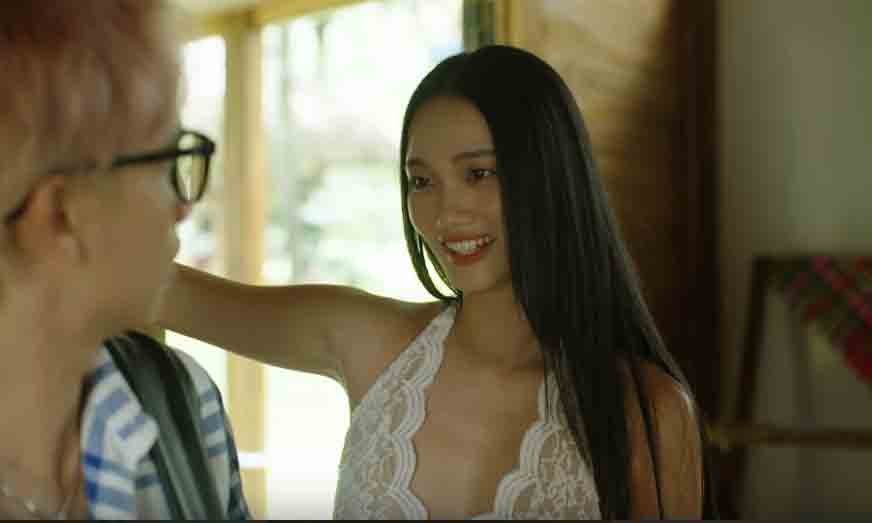 Cảnh trong phim Lời hứa đầu tiên