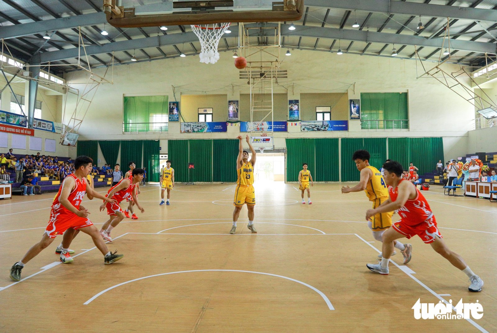 Gần 1.000 sinh viên đã sôi nổi tham gia Đại hội thể thao sinh viên Đại học Đà Nẵ