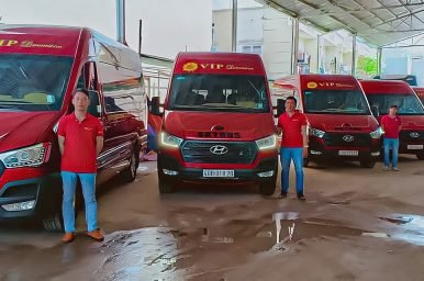 Lạc Hồng Limousine 9인승 리무진 외관