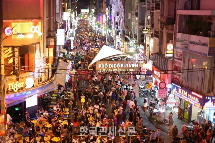 2026년 베트남 관광객이 폭발적으로 증가했다. 호치민 관광명소 VN거리 | Vietnam airline