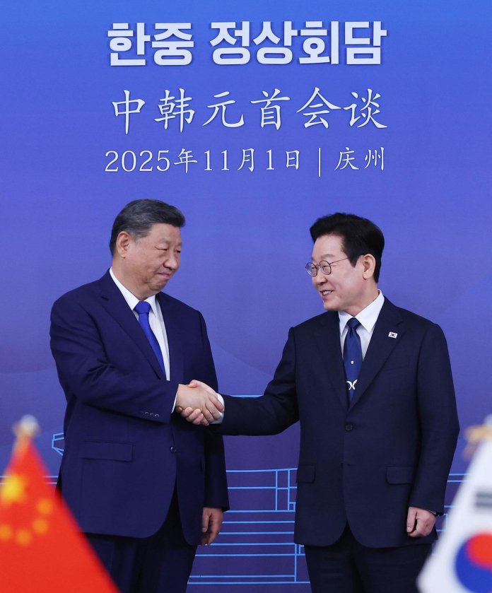 이재명 대통령과 시진핑(習近平) 중국 국가주석이 2025년 11월 1일 경북 국립경주박물관에서 열린 한중 정상회담에 참석하고 있다. 시 주석의 국빈 방한은 2014년 이후 11년 만이다. 사진=대한민국 대통령실