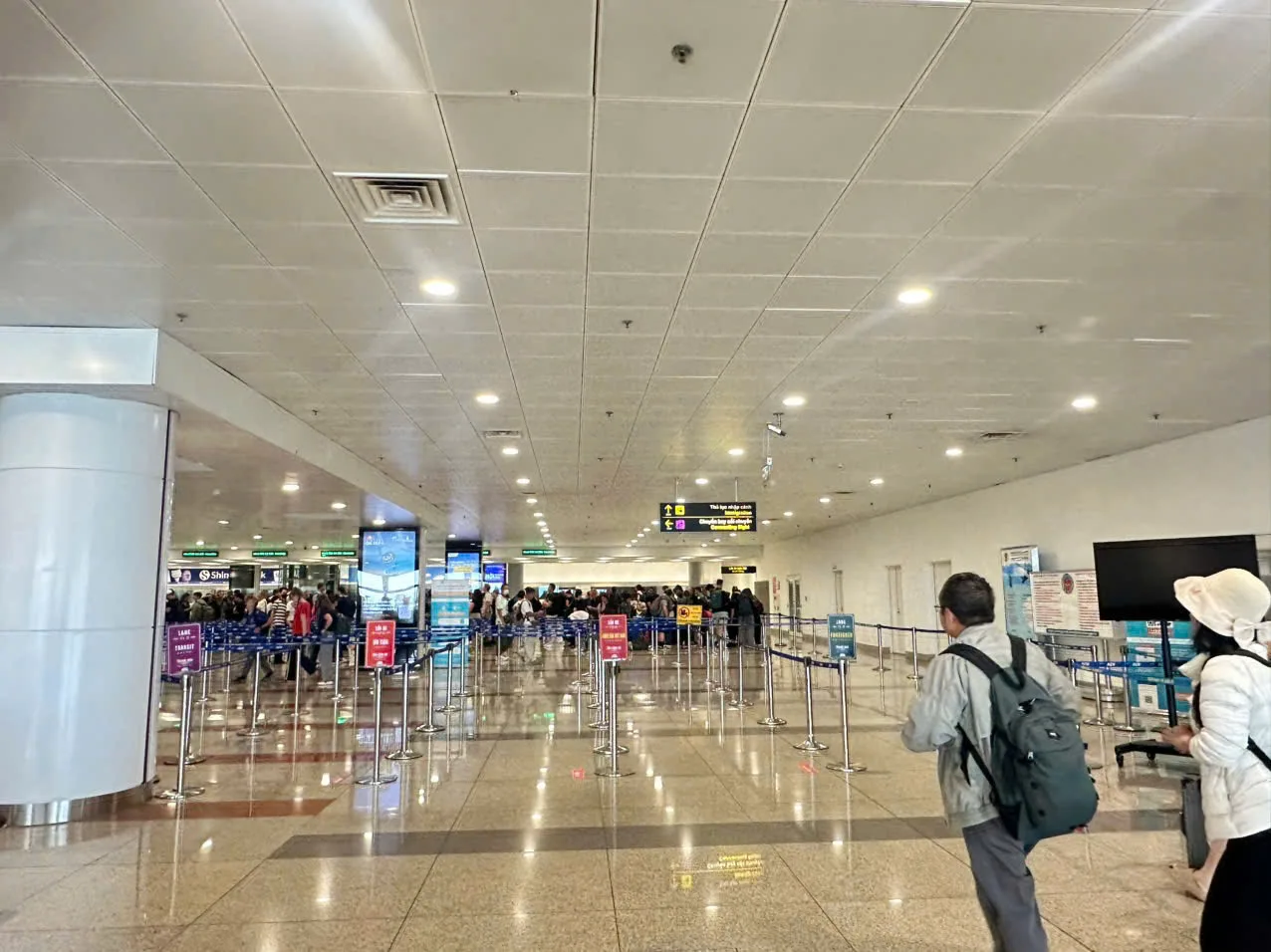 노이바이 공항, 베트남인 전용 입국 통로 개설…8월 3일부터 차량 픽업 장소 재배치