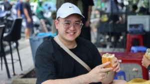 미국인 셰프의 반미 사려고 두 시간 기다리고 이메일까지 보내는 손님들