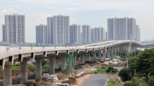 호치민시와 동나이성, 떠이닌성을 연결하는 90km 순환도로 현황