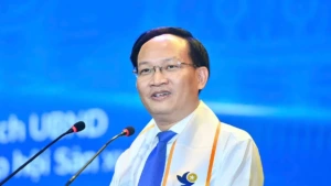 “5년 안에 공장 유치 끝날 수도”…박닌 부주석, 글로벌 공급망 편입 시한 경고