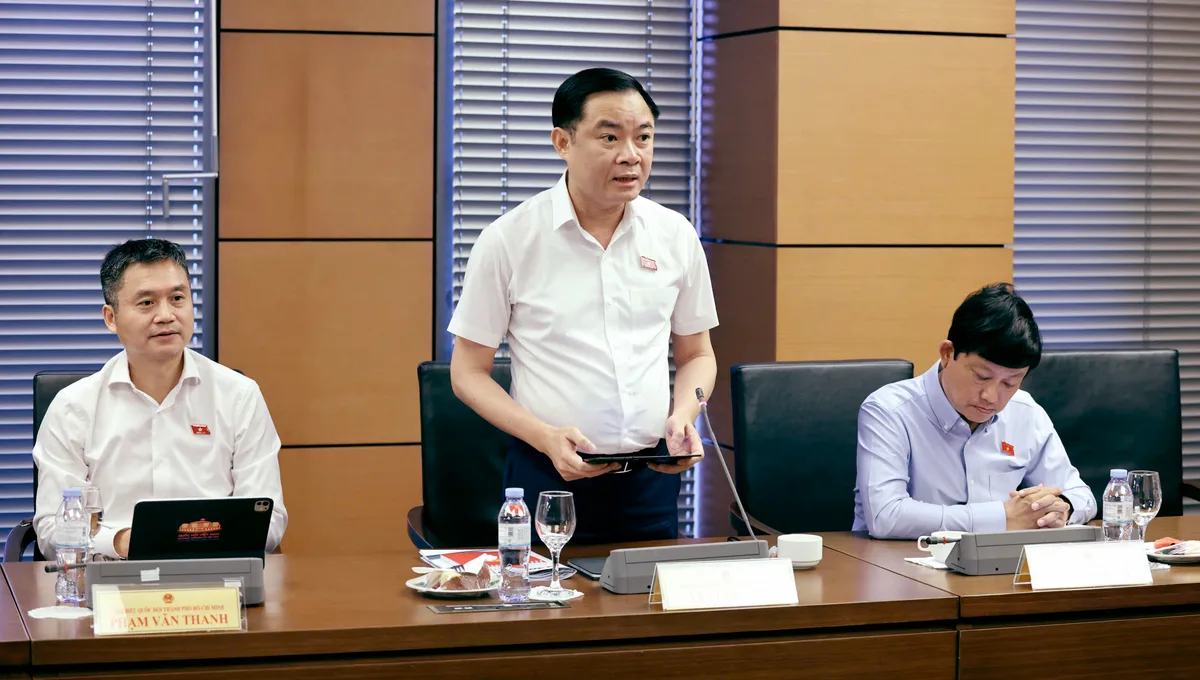 페트로베트남, 중동 전쟁 속 1,800만 배럴 외부 조달…정유공장 120% 가동 유지