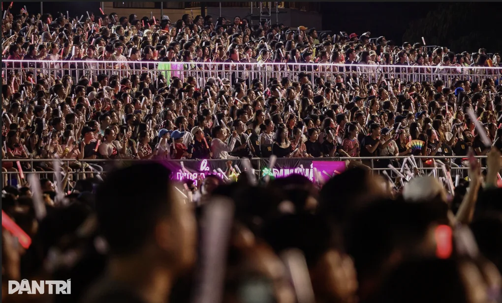 호치민 콘서트 관객 20만 명, 호텔 객실 판매 넘어 체류·소비 확대가 과제