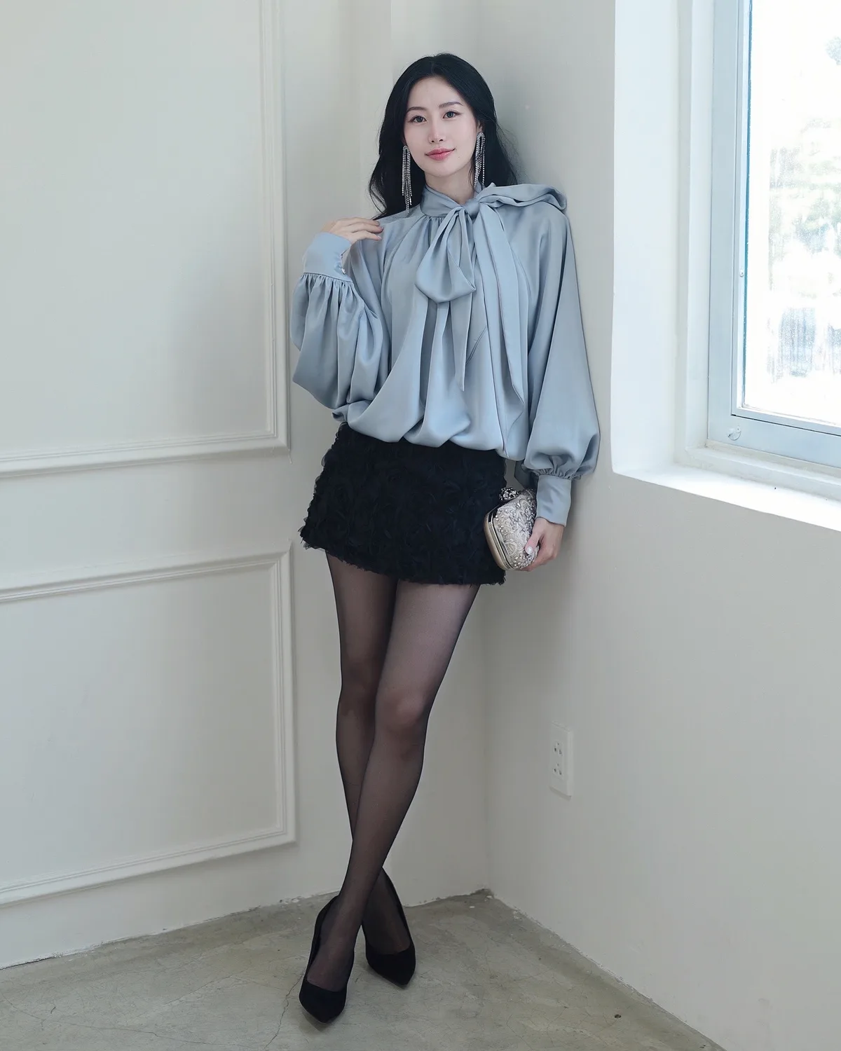 터틀넥의 다양한 변신…겨울 레이어링으로 스타일 완성